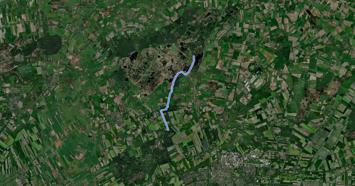 Маршрут Verbindingsroute Ruinen-Dwingeloo на спутниковом снимке