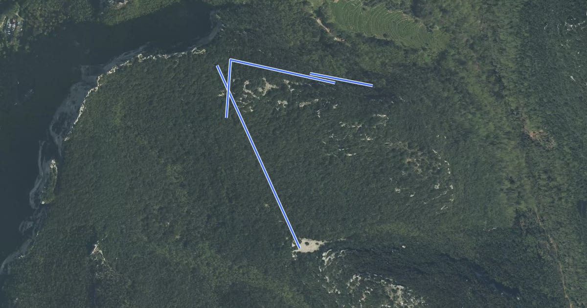 Маршрут Vetta Monte Cucco на спутниковом снимке