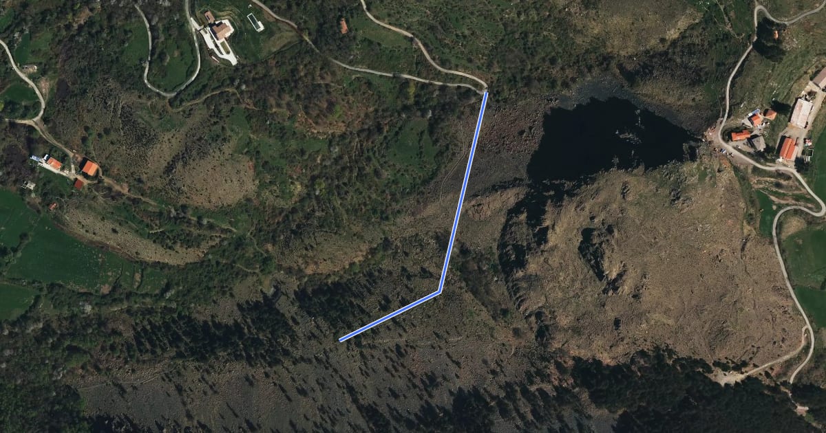 Маршрут Vezzanelli - Casa Pezzo Grande (Collegamento 136 - 137) на спутниковом снимке