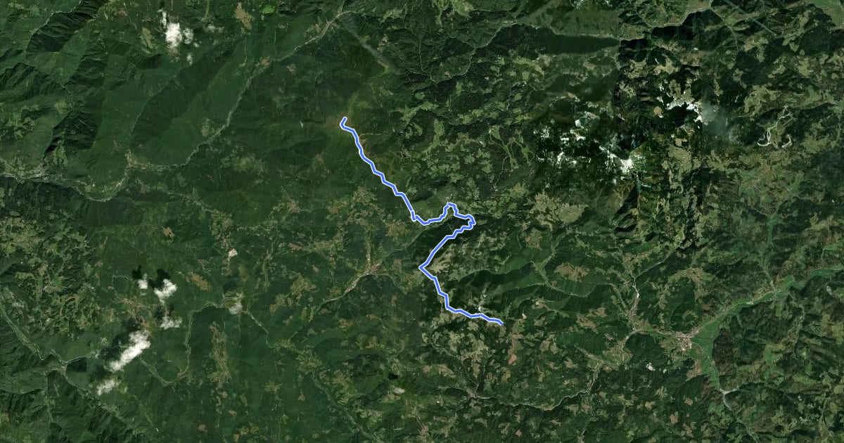 Маршрут Via Alpina Stage 8: Planinska koča na Ermanovcu - Porezen на спутниковом снимке