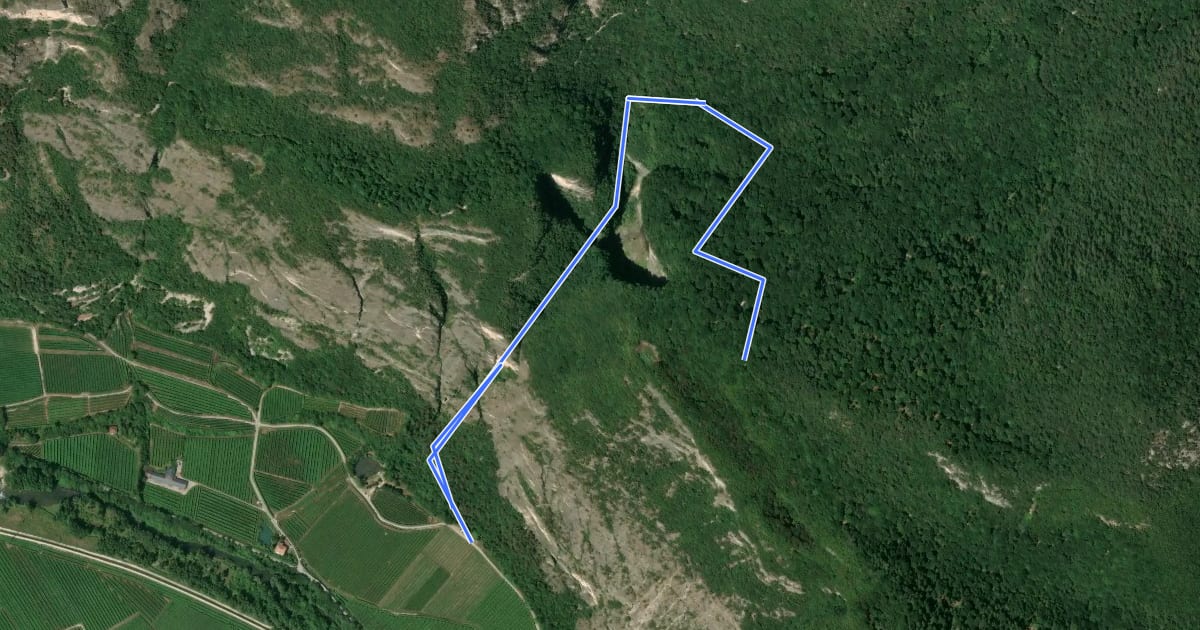 Маршрут Via ferrata del Burrone "Tullio Giovanelli" на спутниковом снимке