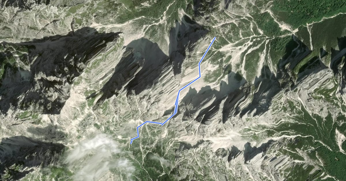 Маршрут Via Ferrata F. Cavalieri на спутниковом снимке