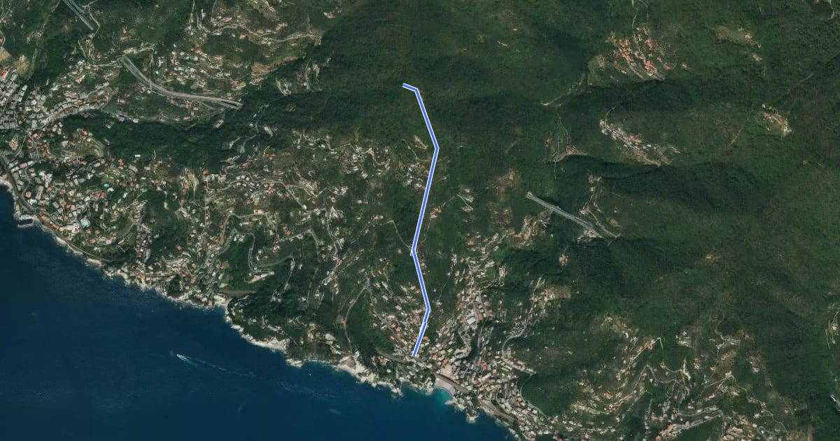 Маршрут Via Scoglio - Intersezione con sentiero per monte Zuccarello на спутниковом снимке