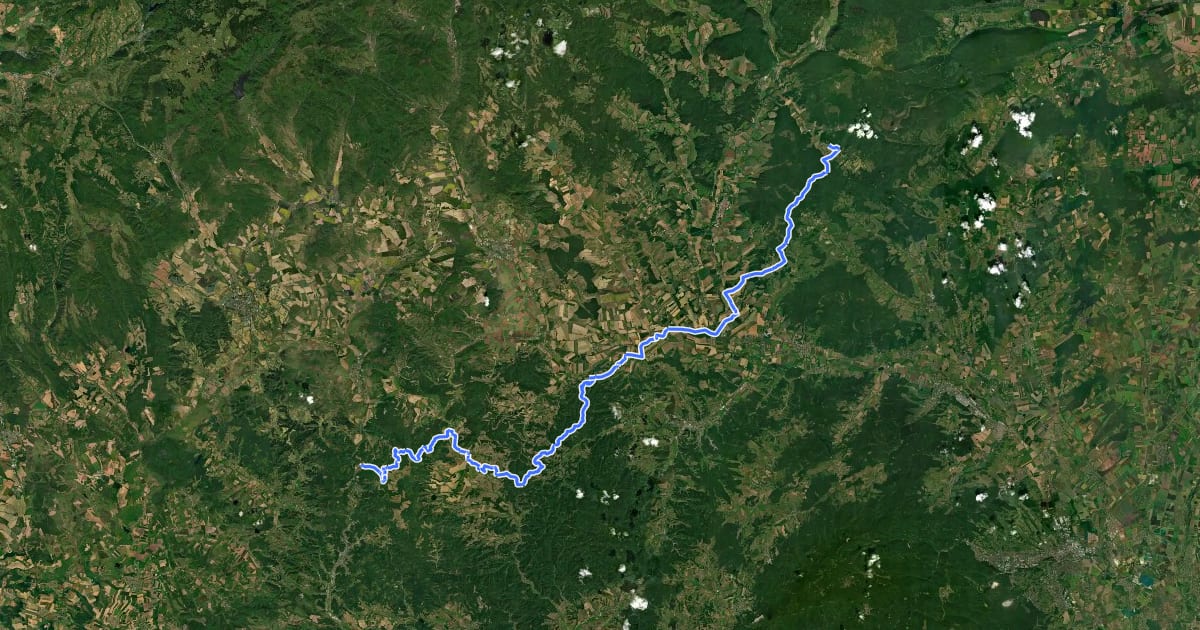 Маршрут Via Slovakia (Šiatorská Bukovinka - Domica) на спутниковом снимке