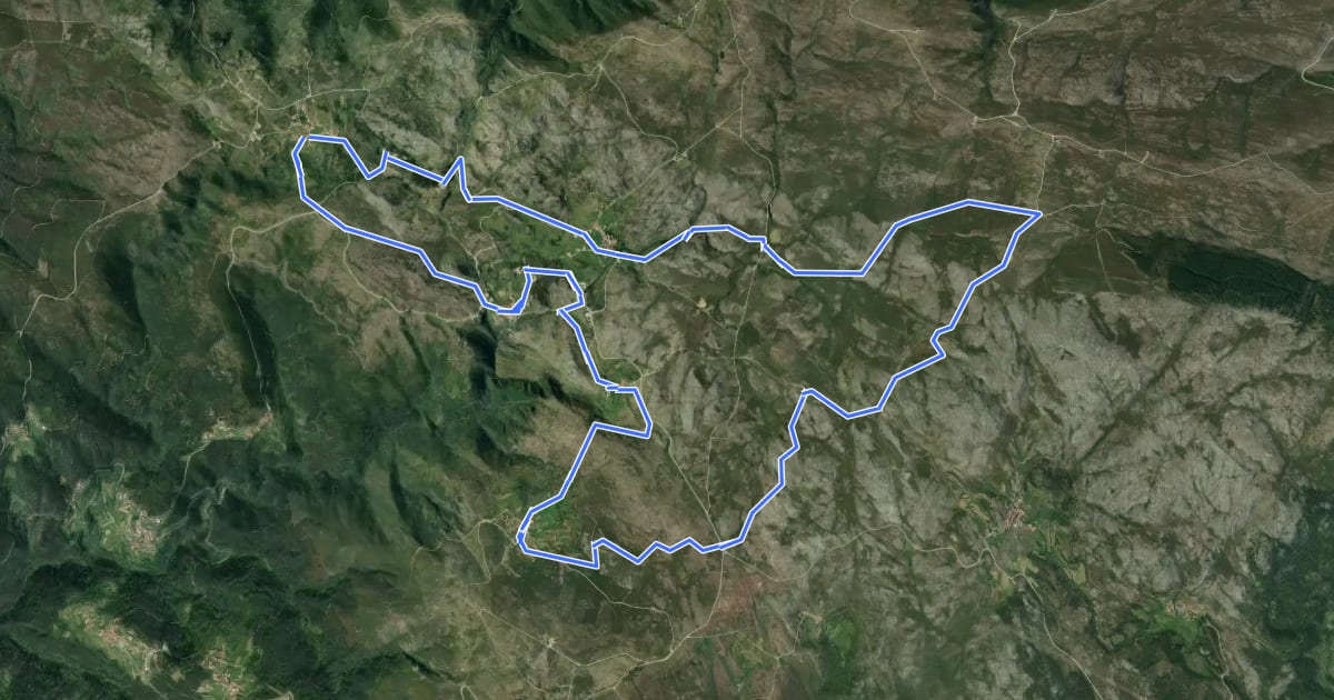 Маршрут Viagem à Pré-história на спутниковом снимке