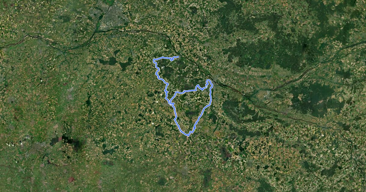 Маршрут Vignoble & Vallée du Thouet на спутниковом снимке