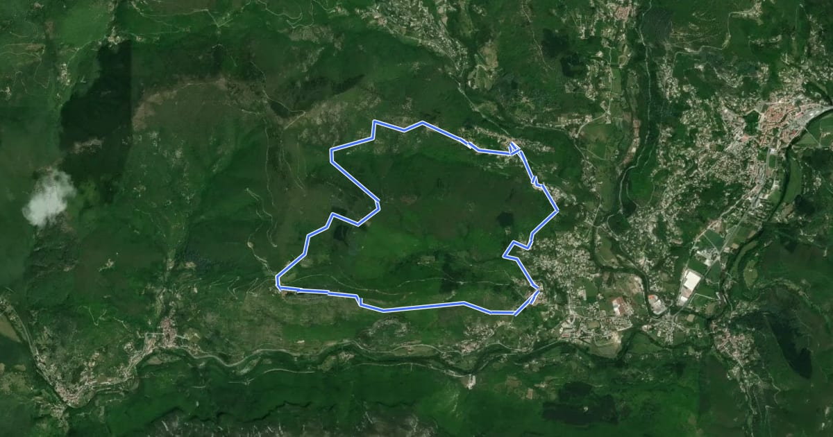 Маршрут Villages viganais, circuit des Rutènes на спутниковом снимке
