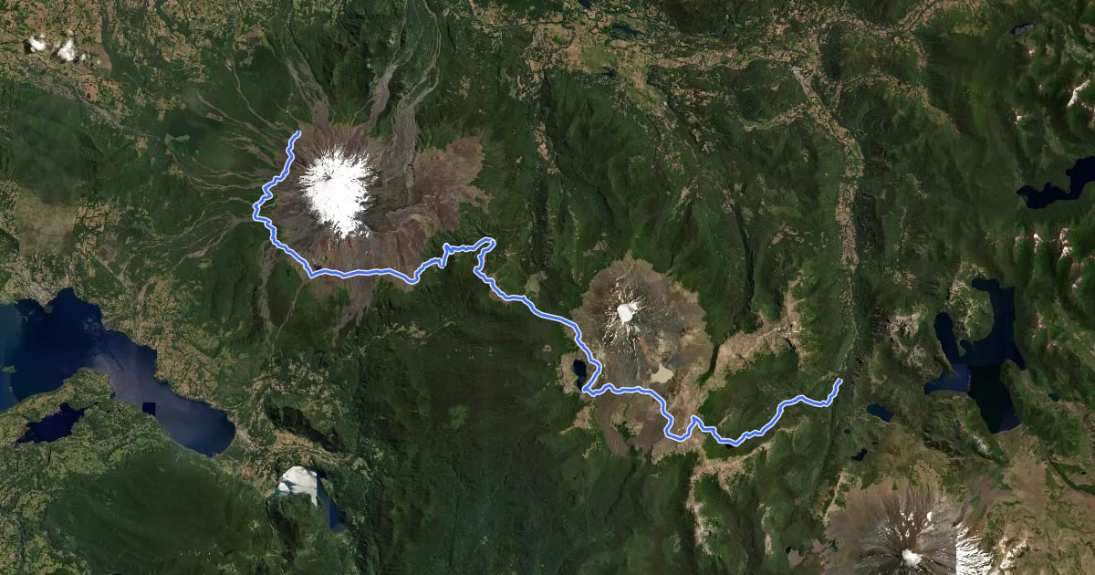 Маршрут Villarrica Traverse на спутниковом снимке