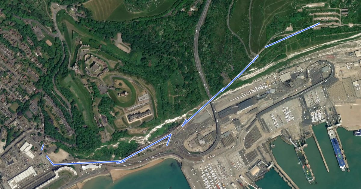Маршрут Visitor Centre to Dover Castle Trail, White Cliffs на спутниковом снимке