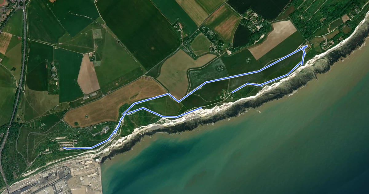 Маршрут Visitor Centre to Fan Bay Deep Shelter and South Foreland Lighthouse Circiular Trail, White Cliffs на спутниковом снимке