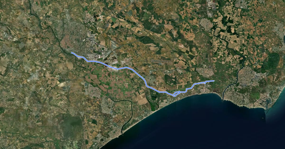 Маршрут Voie verte Canal du Midi de Béziers à Portiragnes-Plage на спутниковом снимке