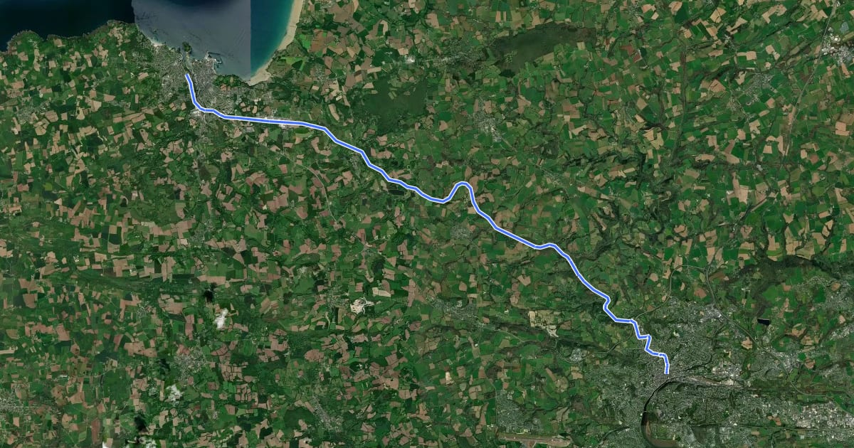 Маршрут Voie Verte de Douarnenez à Guengat et Quimper на спутниковом снимке