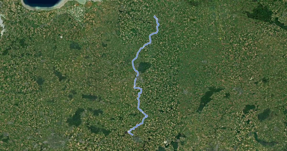 Маршрут Voie verte de Vitré à Saint-Hilaire-du-Harcouët на спутниковом снимке