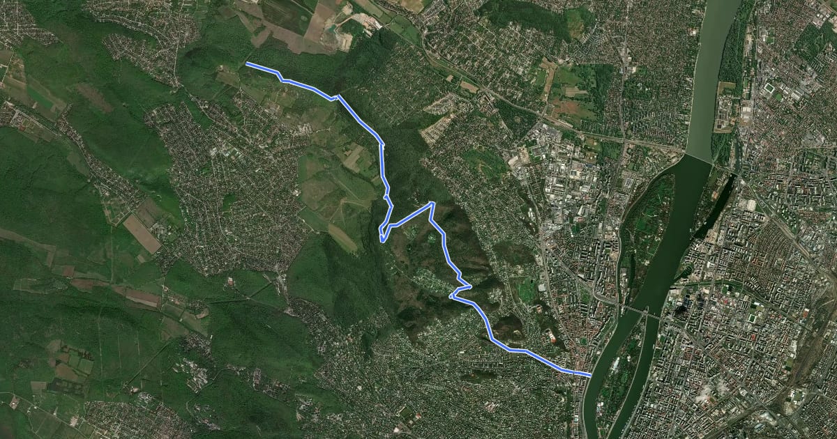 Маршрут Volt piros kerékpár (nagyrészt lekopott) (Budapest, Kolosy tér - Hármashatár-hegy - Kálvária-hegyi-erdő) на спутниковом снимке