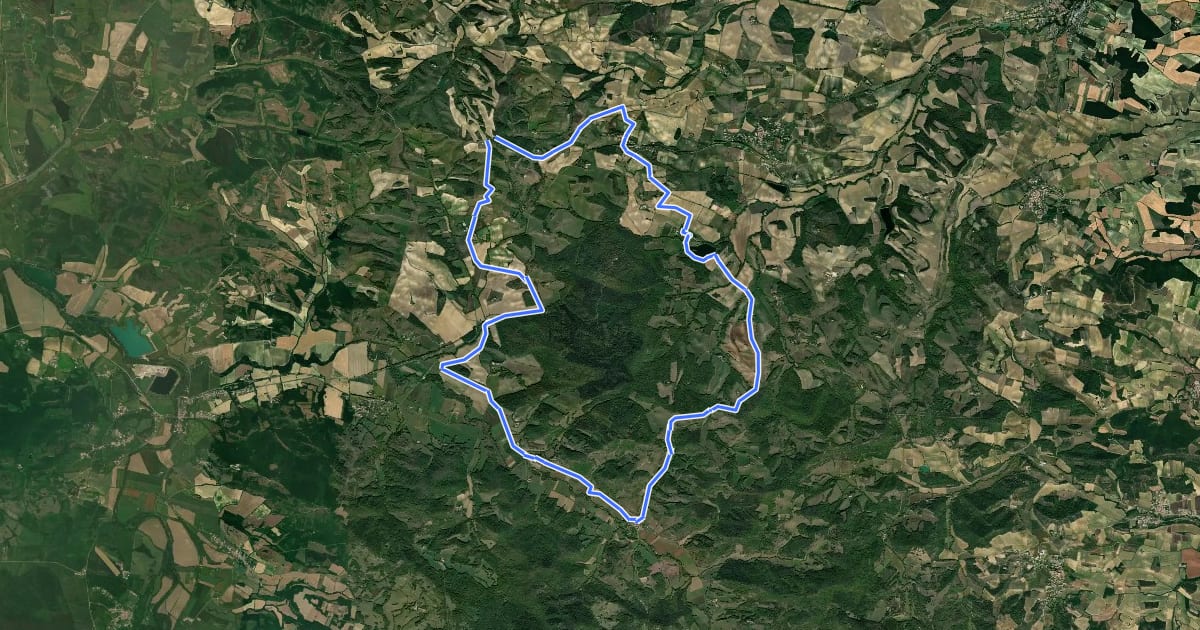 Маршрут VTT aude en pyrénnées 47 rouge на спутниковом снимке