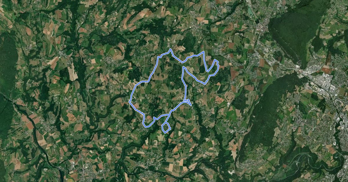 Маршрут VTT FFC Albanais N° 9 - Les Châtaigneraies (bleu) на спутниковом снимке