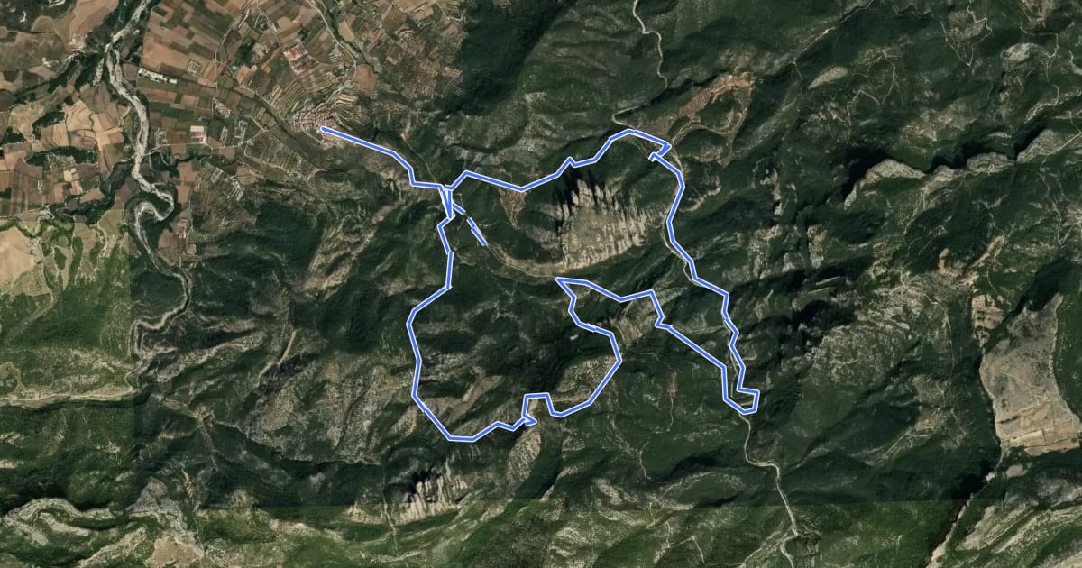 Маршрут Vuelta a las Peñas de Masmut на спутниковом снимке