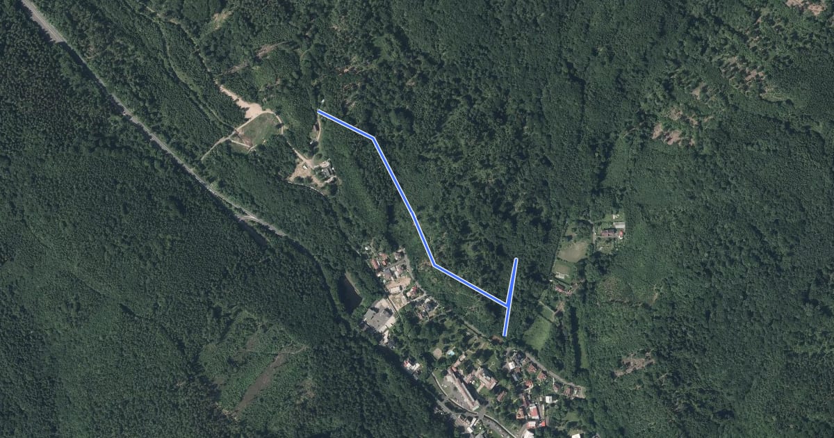 Маршрут [Č] Vycházková trasa Paraplíčko č. 1 на спутниковом снимке