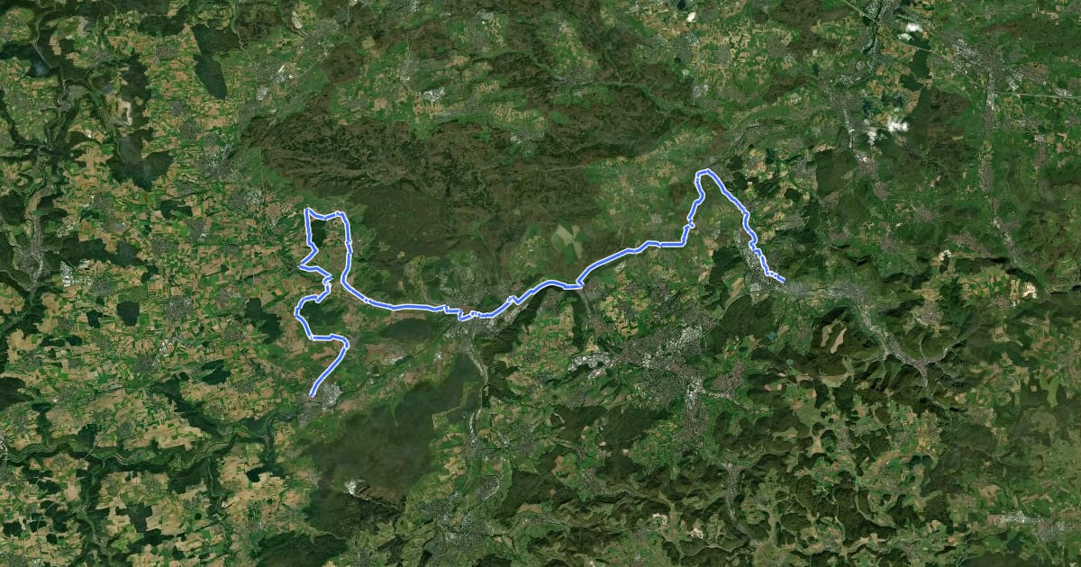 Маршрут Württemberger Weinradweg Etappe 7: Metzingen - Rottenburg a. N. на спутниковом снимке