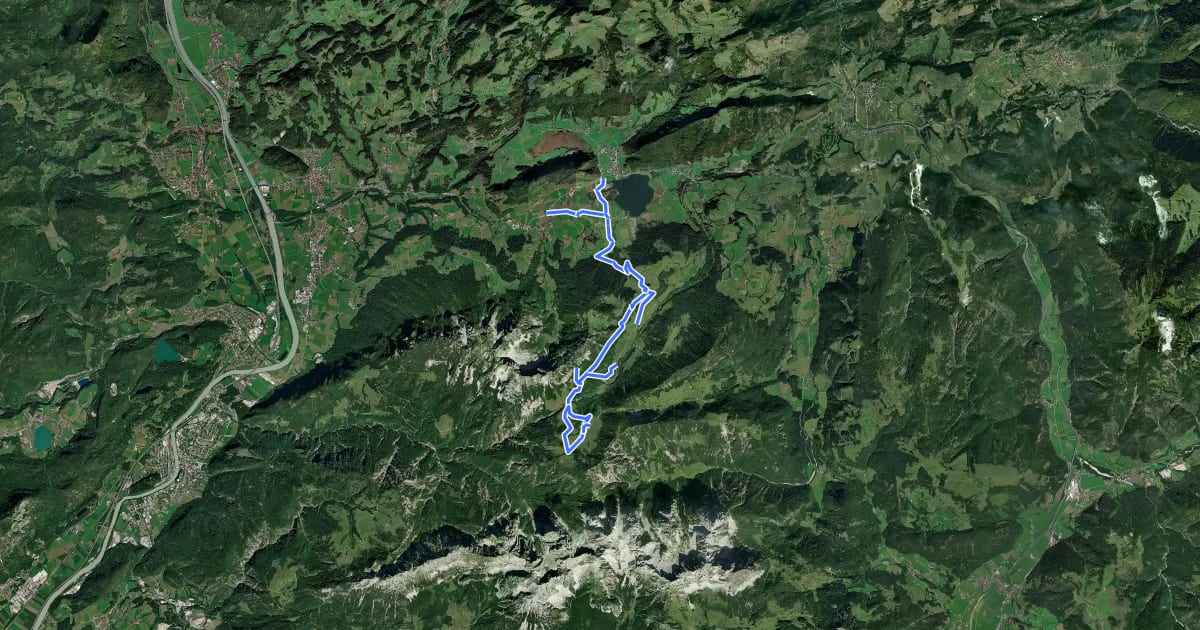 Маршрут Walchsee - Gwirchtalm - Hochalm - Feldalmsattel на спутниковом снимке