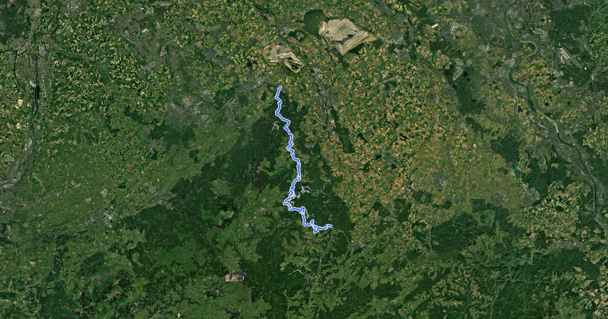Маршрут Wald-Wasser-Wildnis-Weg на спутниковом снимке