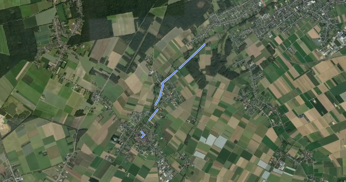 Маршрут Waldfeucht (31) - Waldfeucht (33) на спутниковом снимке