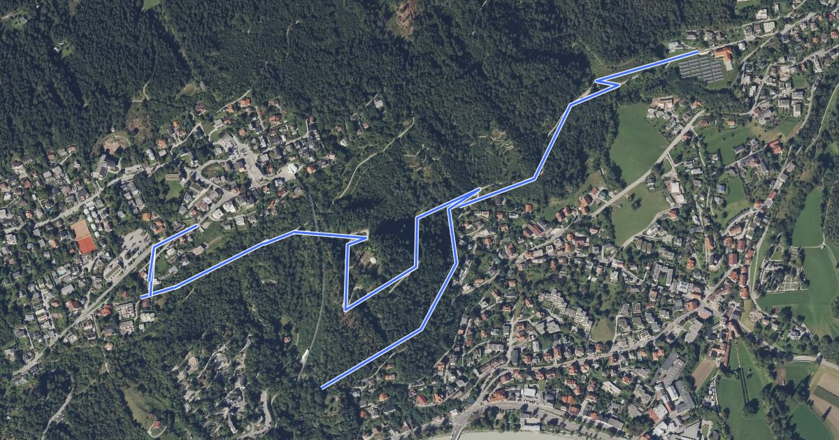 Маршрут Waldweg Hungerburg на спутниковом снимке