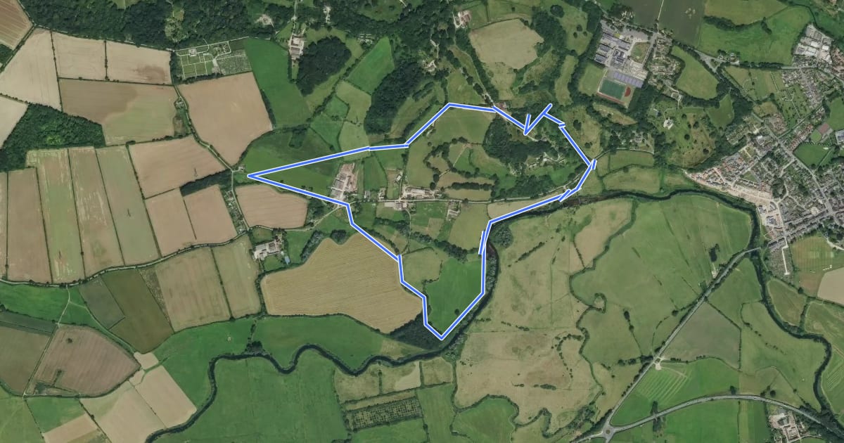 Маршрут Walk at Eye Bridge and Pamphill, Kingston Lacy на спутниковом снимке