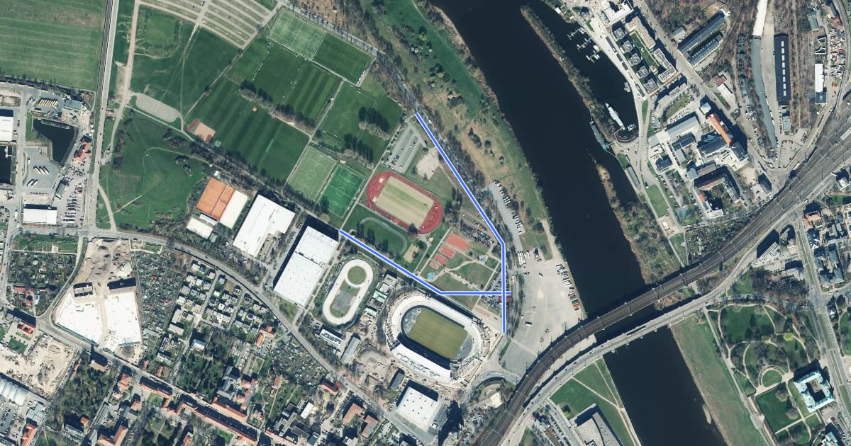 Маршрут Walking People Sportpark Ostra leicht на спутниковом снимке