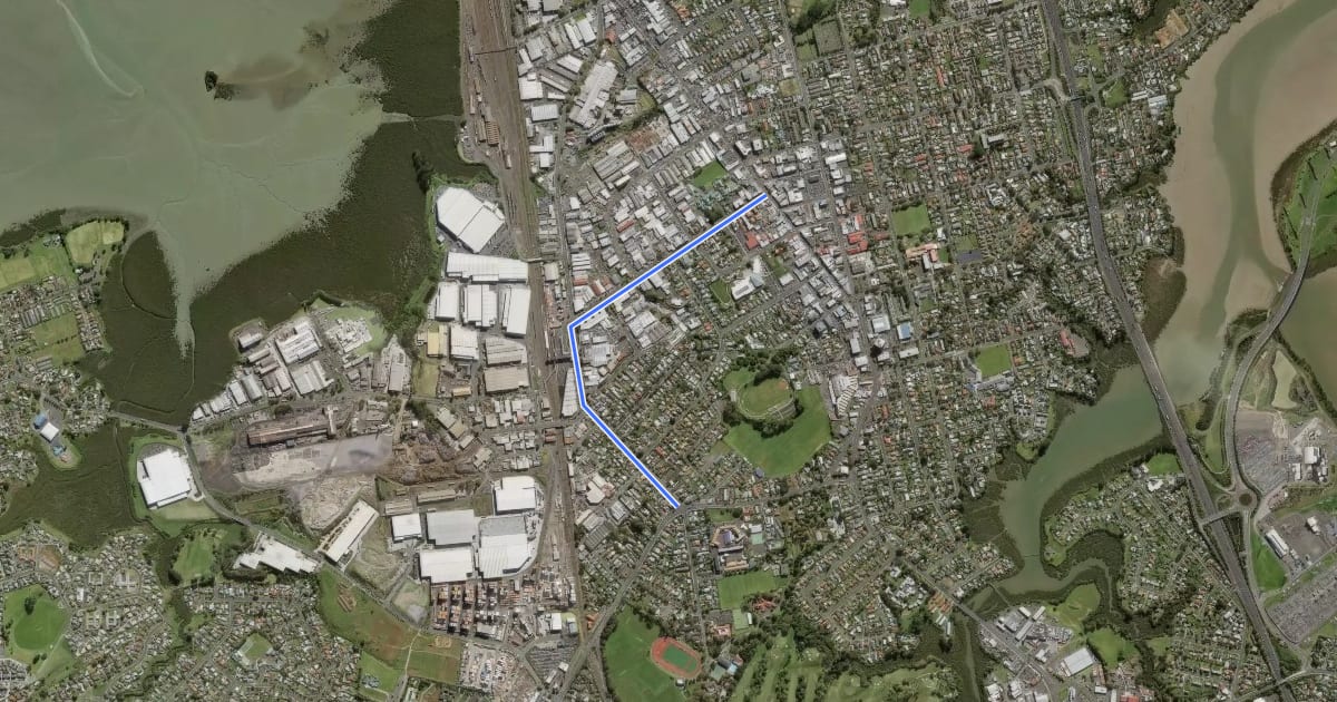 Маршрут Walmsley - Station Road Shared Path на спутниковом снимке