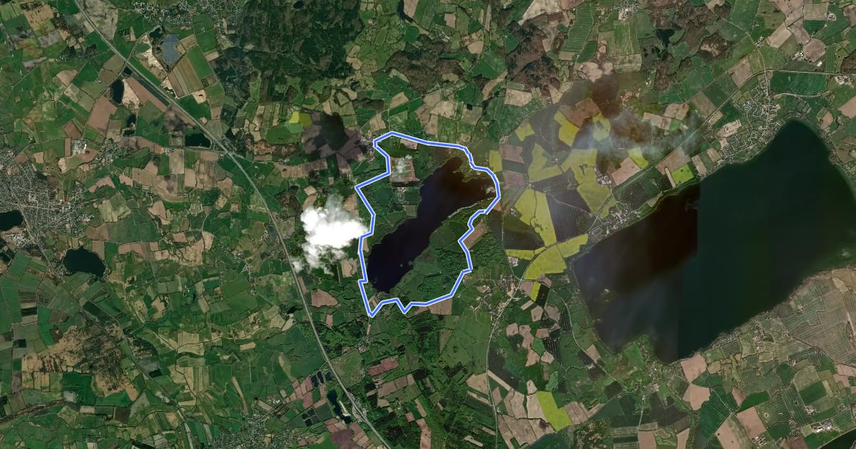 Маршрут Wanderroute 16: Bistensee Rundwanderweg на спутниковом снимке