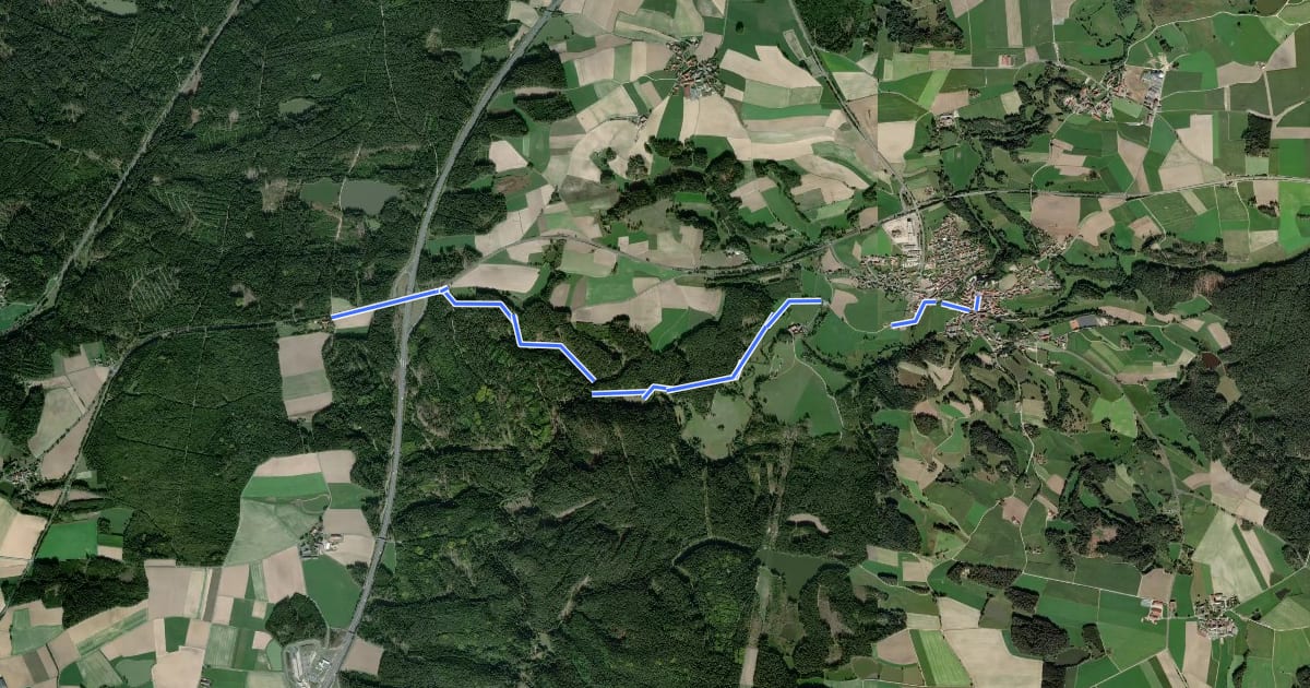 Маршрут Wanderroute Tannenlohe - Falkenberg на спутниковом снимке