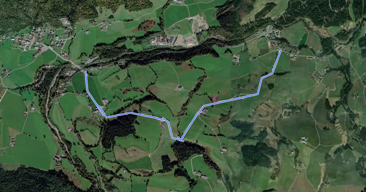 Маршрут Wanderweg 11 - Kaiserwinkl на спутниковом снимке