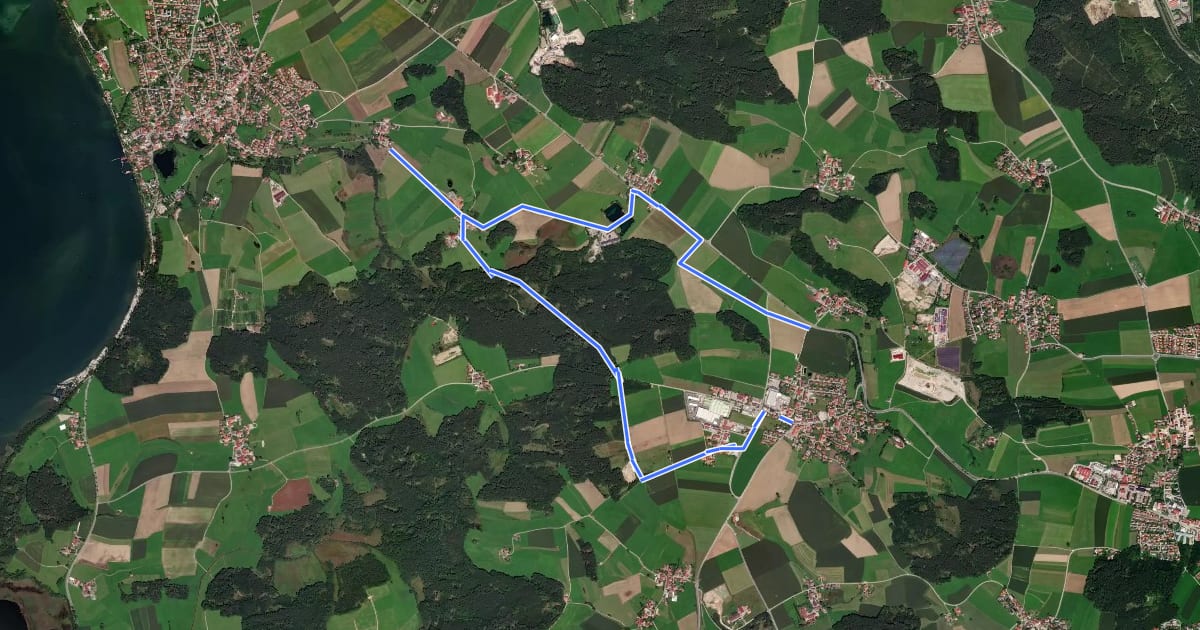 Маршрут Wanderweg 13 - Kraimoos-Rundweg на спутниковом снимке