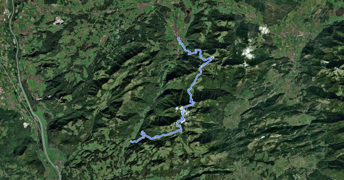 Маршрут Wanderweg 20 - Über die Kampenwand zum Geigelstein на спутниковом снимке
