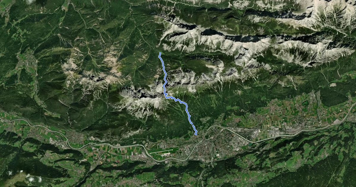 Маршрут Wanderweg 215 на спутниковом снимке