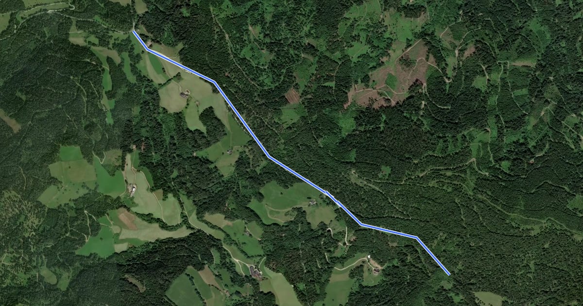 Маршрут Wanderweg 323 на спутниковом снимке