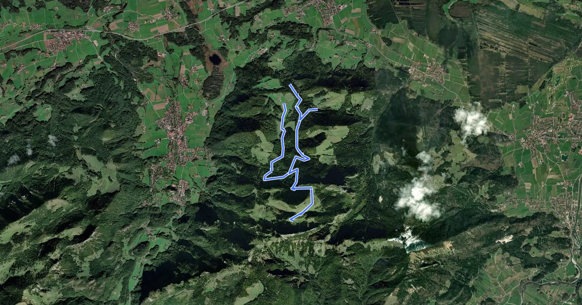 Маршрут Wanderweg 38 - Bernau - Kampenwand на спутниковом снимке