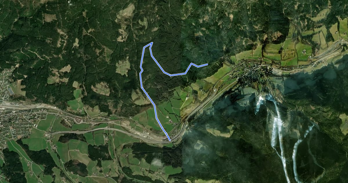 Маршрут Wanderweg 4 - Grauschenhof - Anschluß an Wanderweg 5 & 6 (Nähe Räuberhöhle) на спутниковом снимке