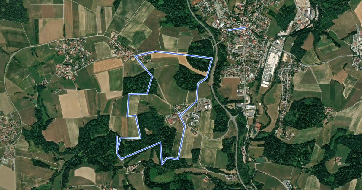 Маршрут Wanderweg 4 Röhrnbach на спутниковом снимке
