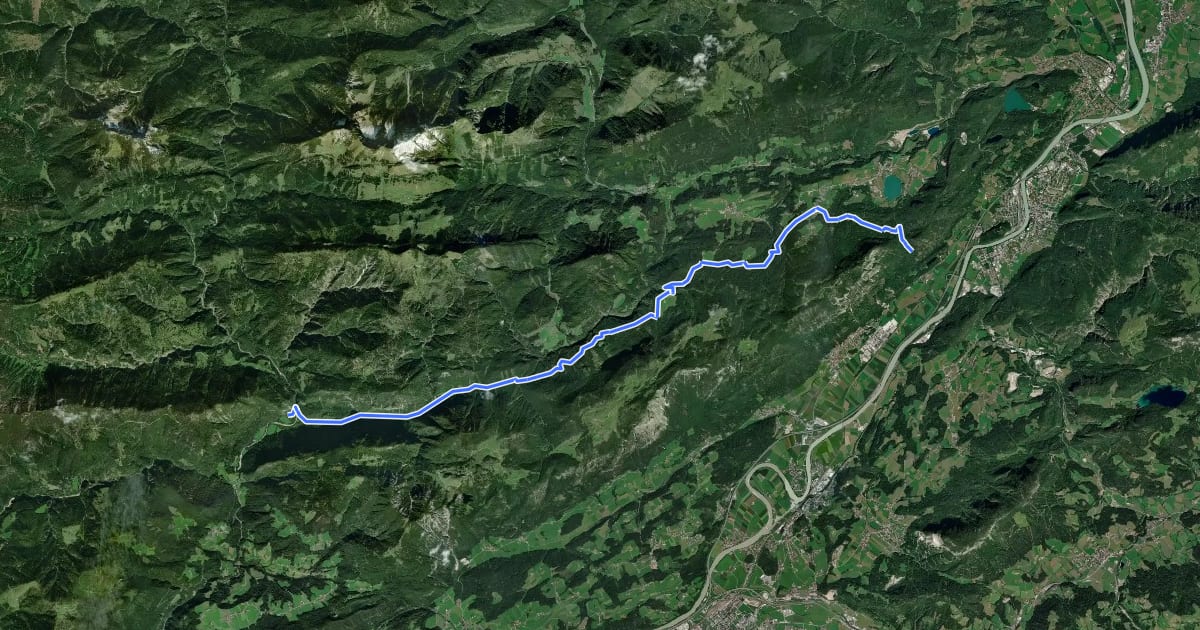 Маршрут Wanderweg 401 - Brandenberger Alpen на спутниковом снимке