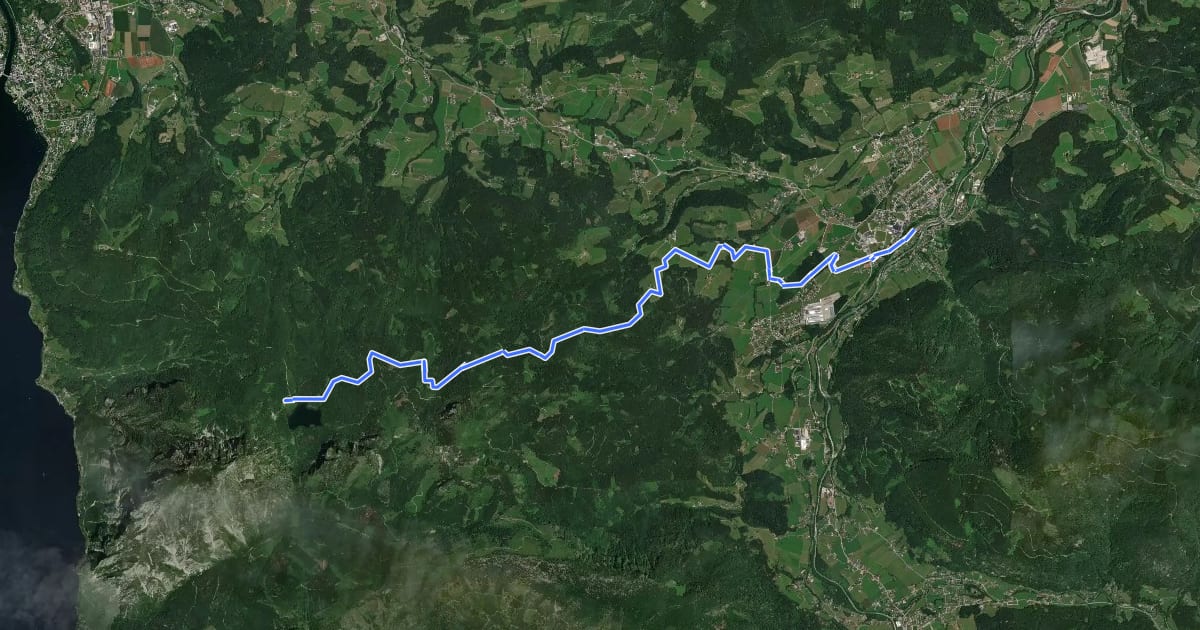 Маршрут Wanderweg 413 на спутниковом снимке