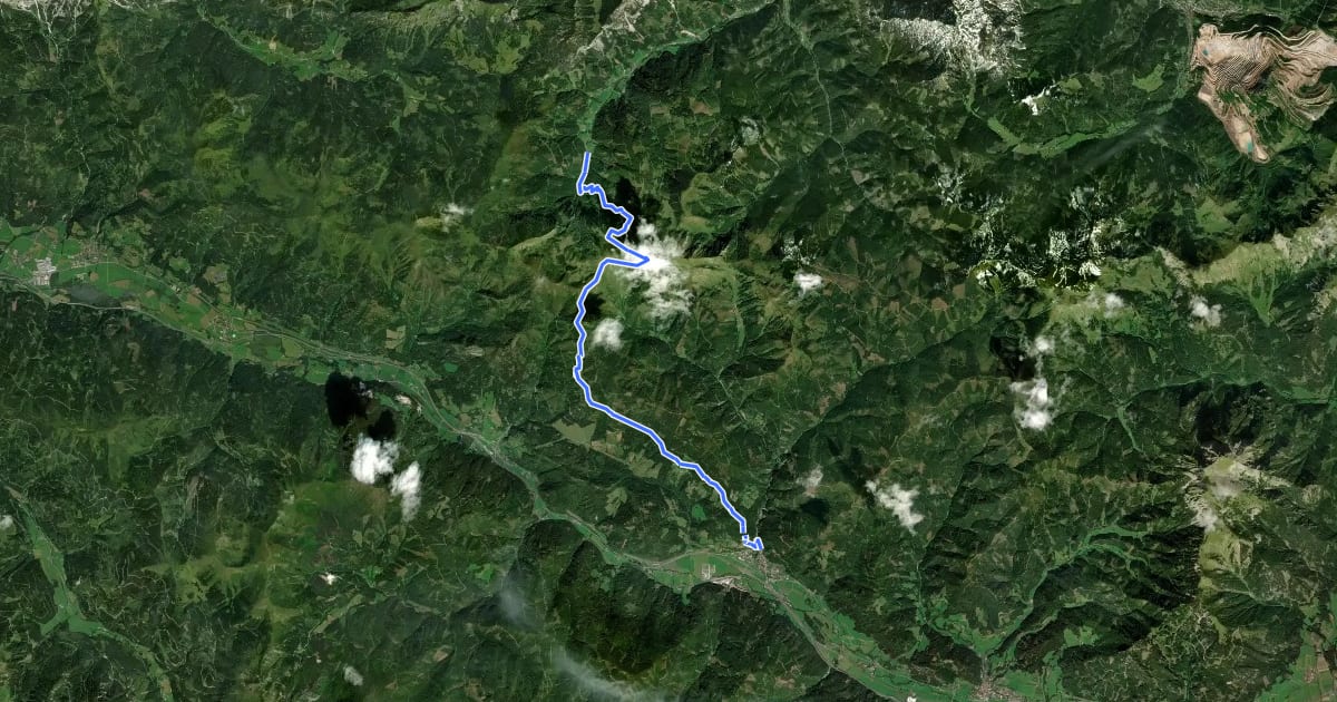 Маршрут Wanderweg 677 на спутниковом снимке
