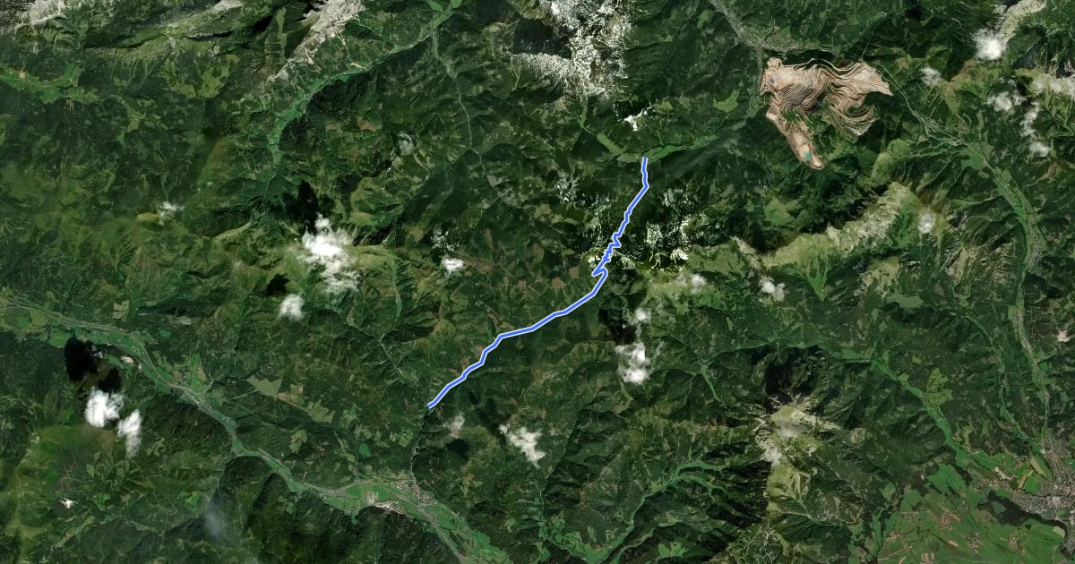 Маршрут Wanderweg 679 на спутниковом снимке