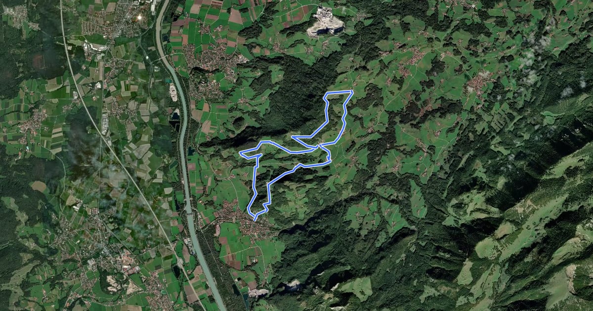 Маршрут Wanderweg 8 - Nußdorf на спутниковом снимке