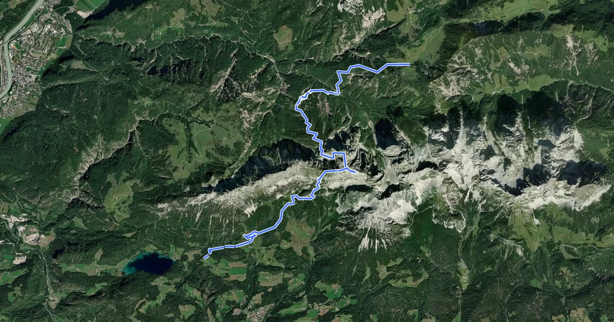 Маршрут Wanderweg 821 - Wilder Kaiser на спутниковом снимке