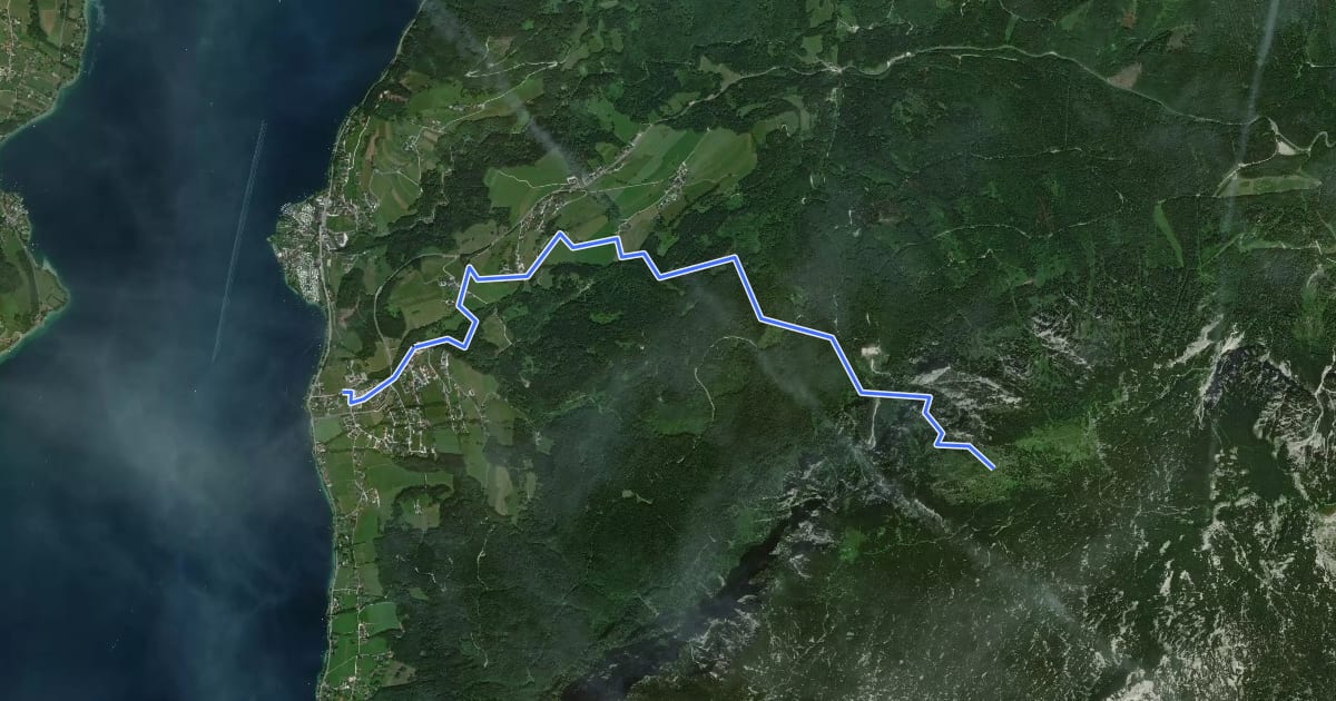Маршрут Wanderweg 823 на спутниковом снимке