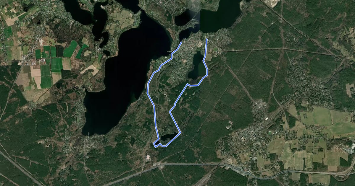 Маршрут Wanderweg Caputh - Lienewitzseen - Caputh на спутниковом снимке