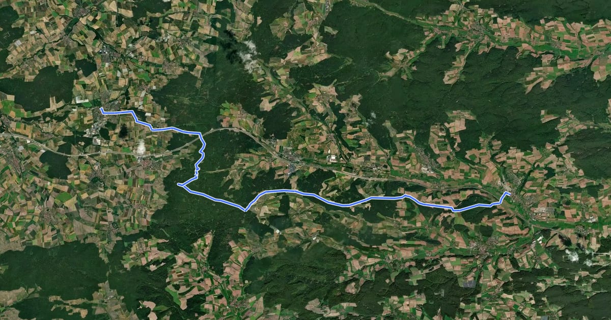 Маршрут Wanderweg Drei-Franken-Weg (Blauer Löffel) на спутниковом снимке