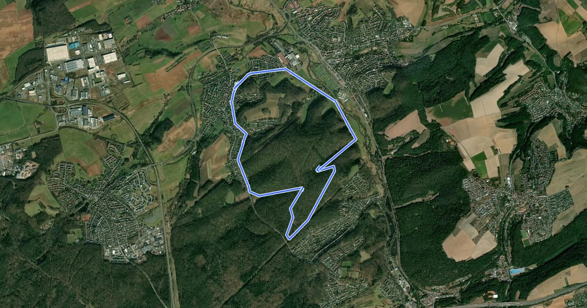 Маршрут Wanderweg Erfenach 4, Rund um den Maienberg на спутниковом снимке
